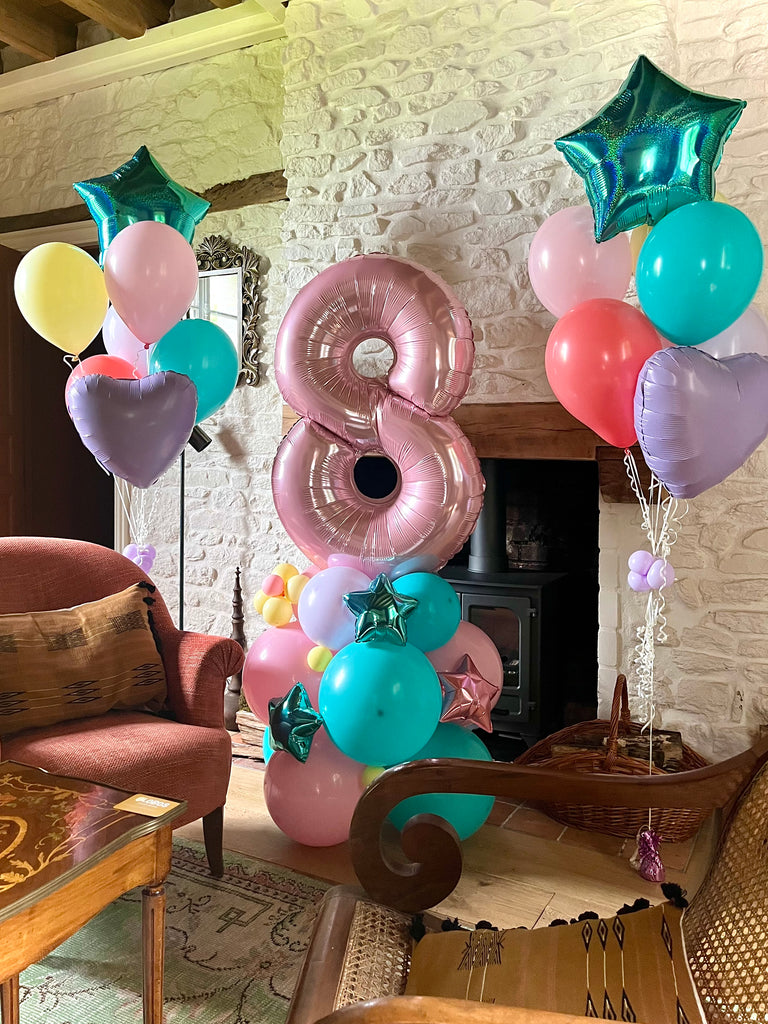 Décoration anniversaire locguénolé.jpg__PID:3b8d325e-ca76-4f4b-a89e-ec7bef3fab32